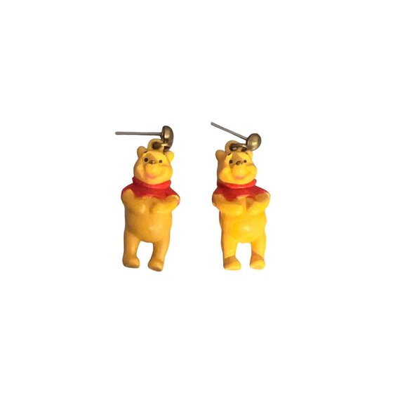 Vintage AAI Winnie The Pooh Dangle Earrings Plastic Disney Bear Estate 1.25" - Picture 1 of 5